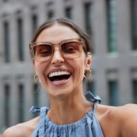 Porcelain Veneers vs. Teeth Whitening